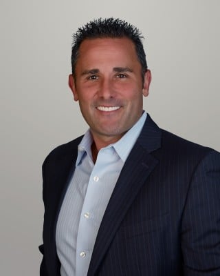 Headshot-jeff-2018-1-320×400 Cosmetic Dentist, Dr. Jeff Haddad, Rochester, Michigan